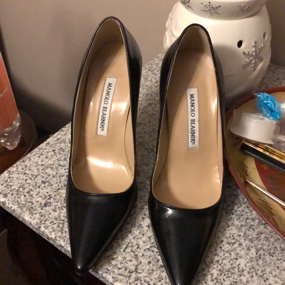 Manolo blahnik bb pumps